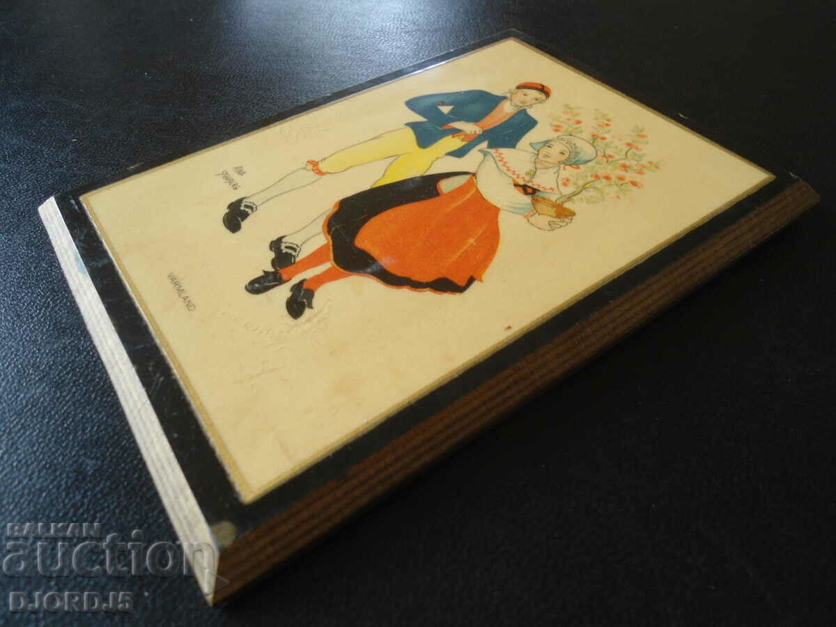 Delivery of Old painting, wood, souvenir Delivery of Old painting, wood, souvenir