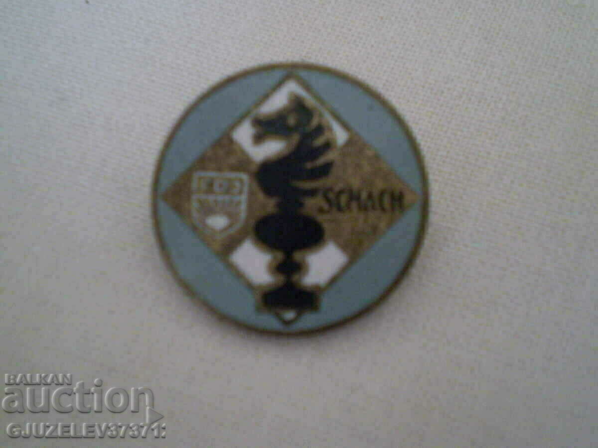 Delivery of CHESS COMMUNITY BADGE OF INTEREST FDJ. Delivery of CHESS COMMUNITY BADGE OF INTEREST FDJ.