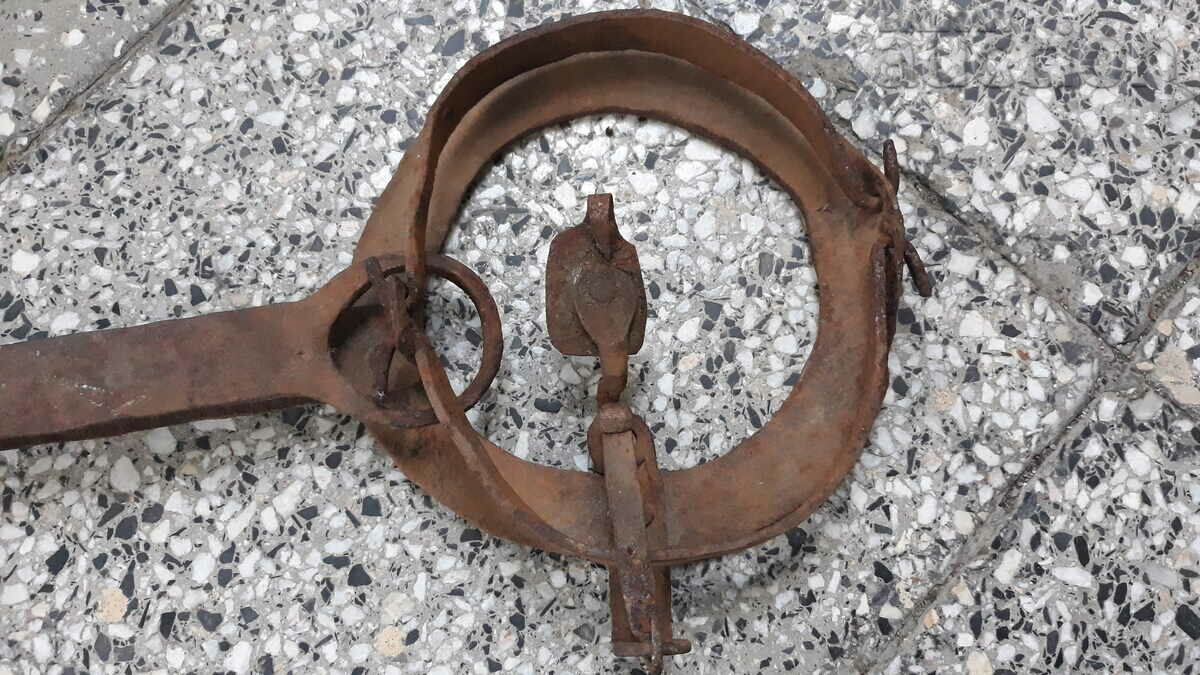 old forged trap for beaded golden ferrets WORKING with price 41.00 BGN | € 20.96 old forged trap for beaded golden ferrets WORKING with price 41.00 BGN | € 20.96