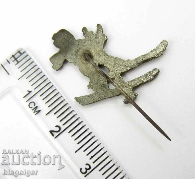 VERY OLD ROYAL BADGE-SKIOR-SKI-RARE !!! with price 9.00 BGN | € 4.60 VERY OLD ROYAL BADGE-SKIOR-SKI-RARE !!! with price 9.00 BGN | € 4.60