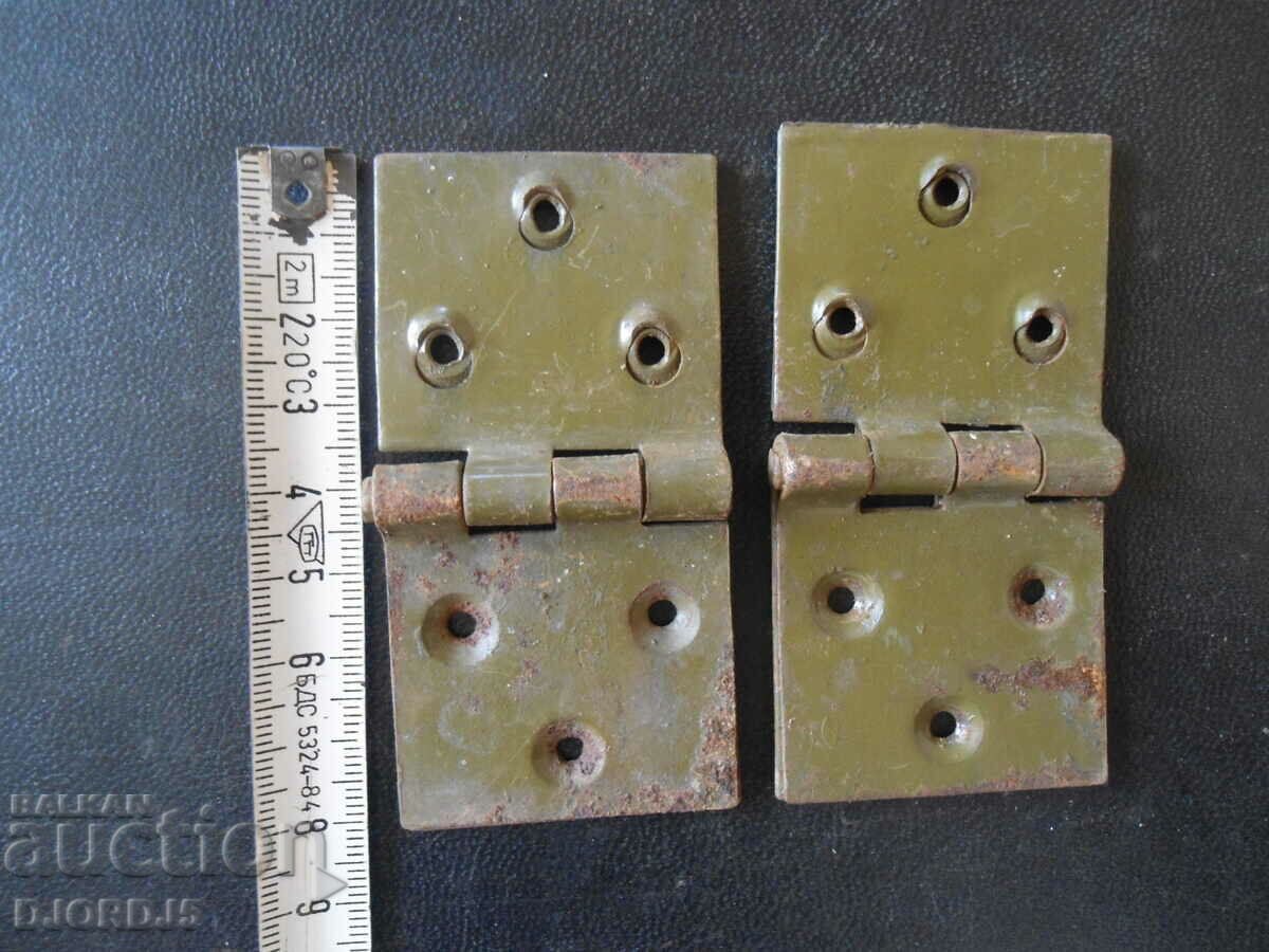 Delivery of Old hinges Delivery of Old hinges