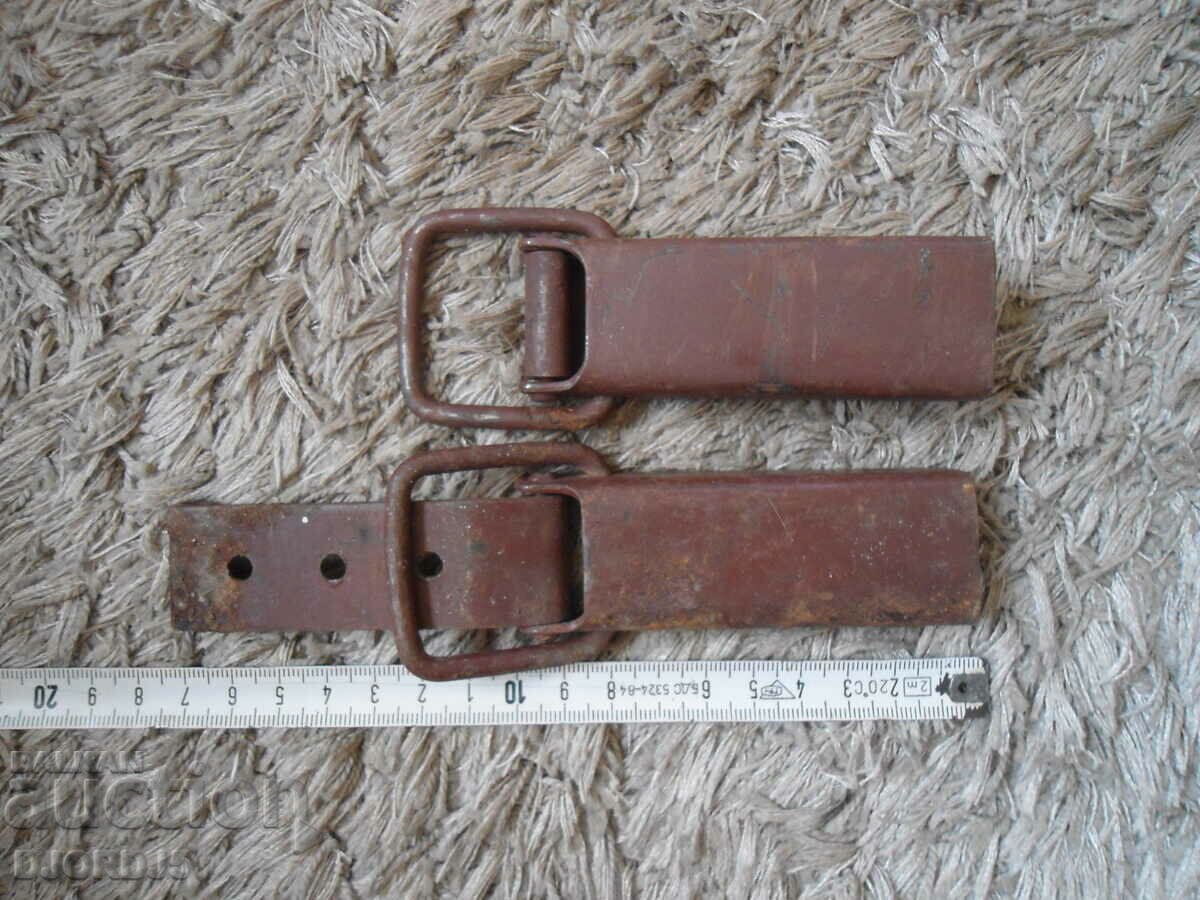 Delivery of Old hinges Delivery of Old hinges