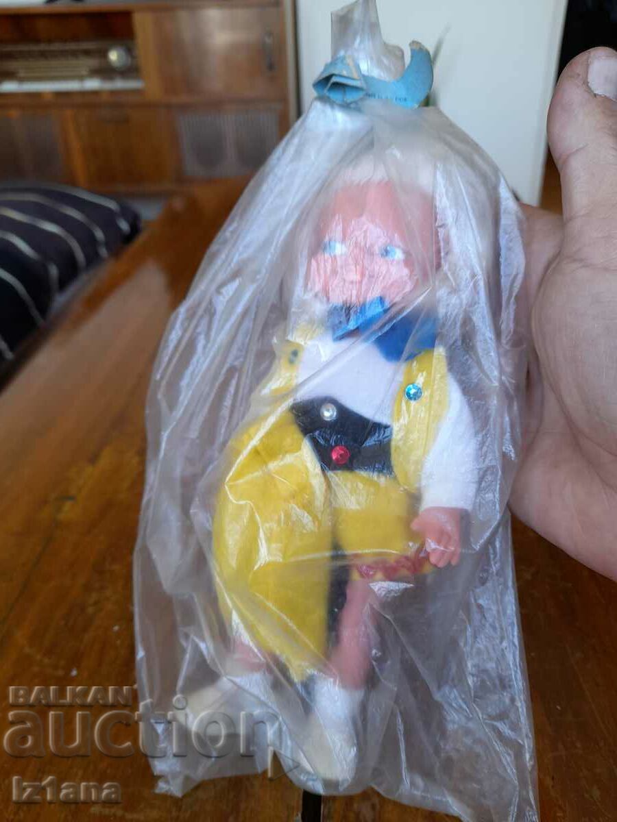 παλιά κούκλα με τιμή 30.00 BGN | € 15.34 παλιά κούκλα με τιμή 30.00 BGN | € 15.34