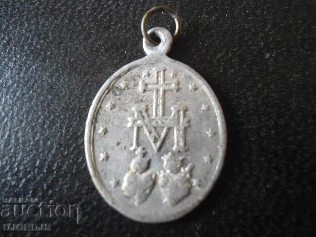 Old locket - 5 Old locket - 5