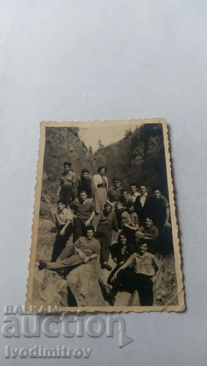 Photo Kostenets Young men and women on the stones 1956