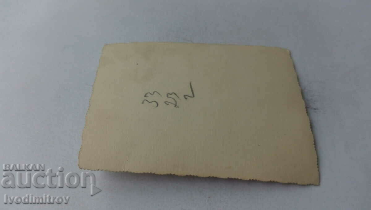 Photo Two young women on the sidewalk with price 2.35 BGN | € 1.20