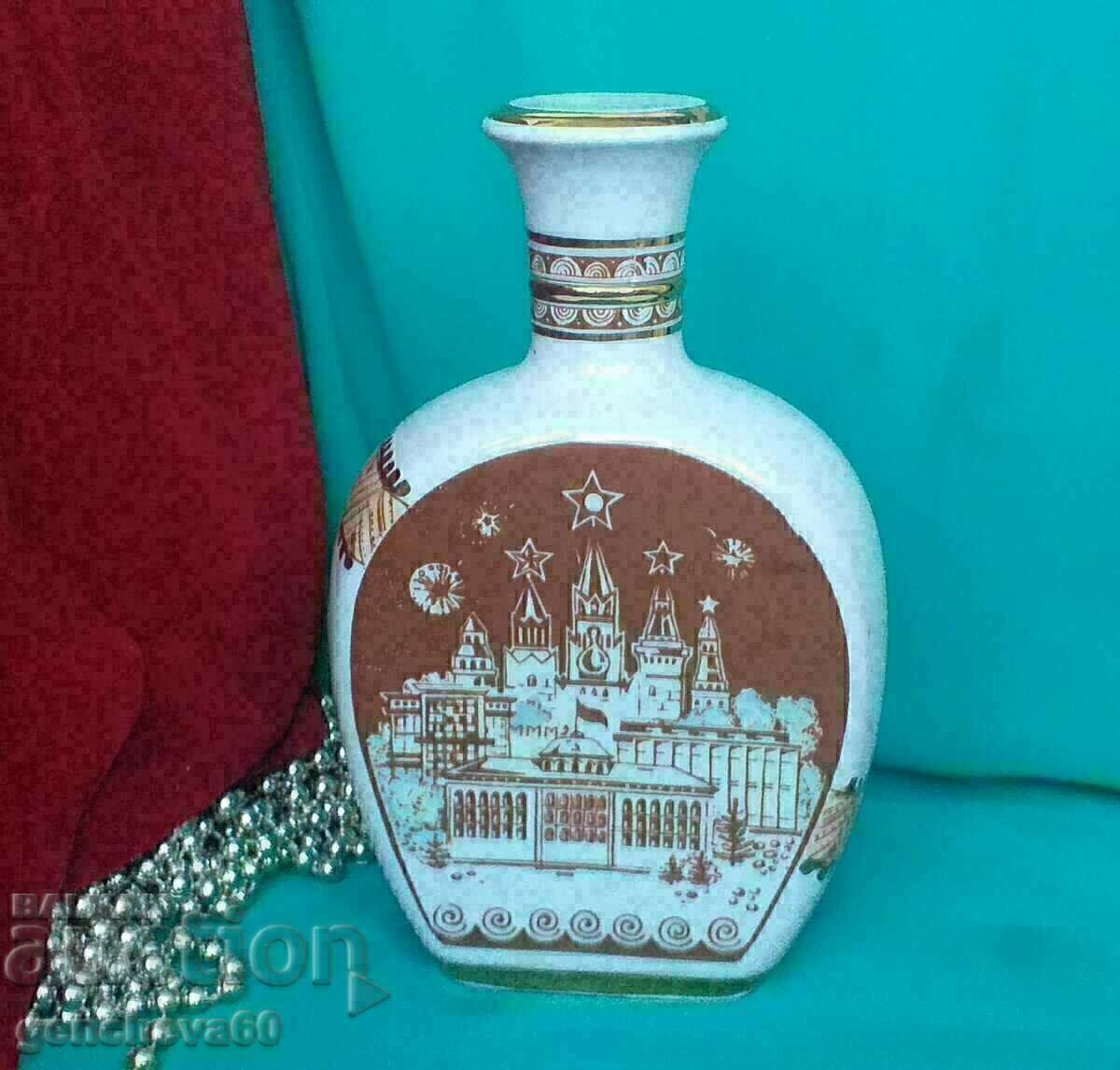 Антикварен руски порцелан бутилка/Москва 1985г - 7