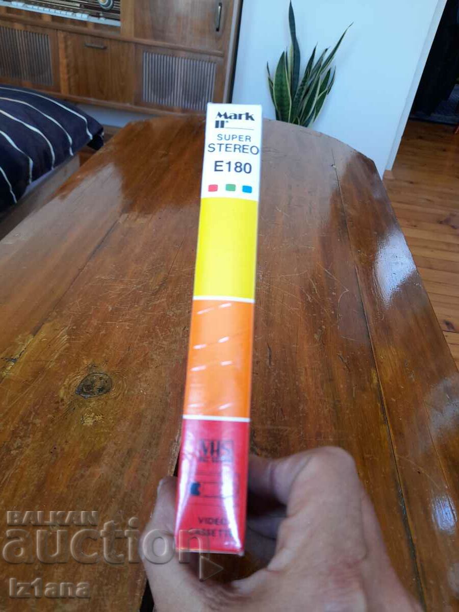 Old videotape Mark - 5 Old videotape Mark - 5