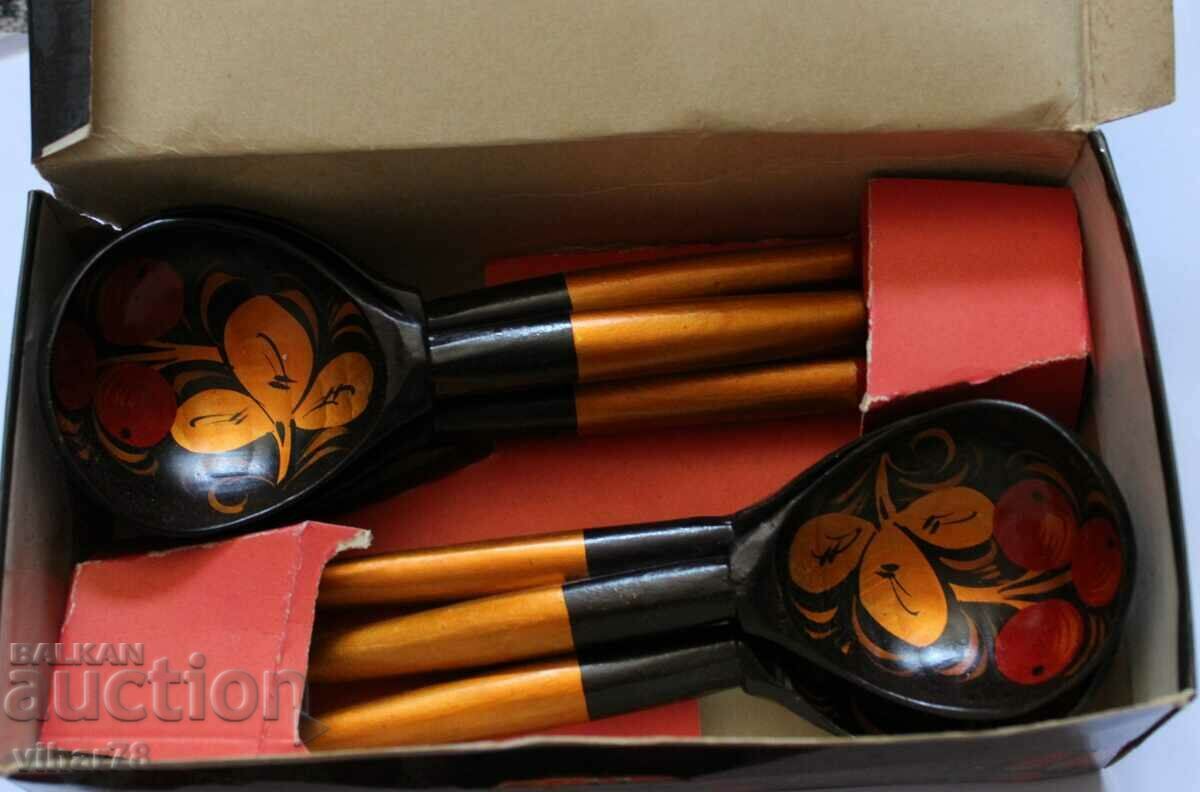 Дървени руски лъжици 6 бр. с цена 29.99 лв. | € 15.33 Дървени руски лъжици 6 бр. с цена 29.99 лв. | € 15.33