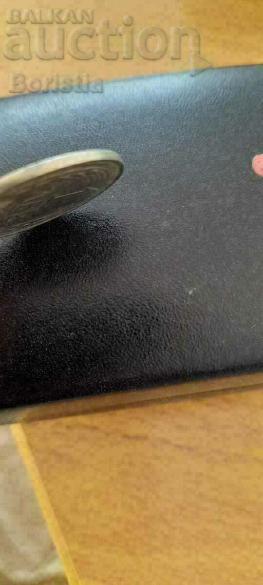 Auction 1 lev 1990 with a feature! Auction 1 lev 1990 with a feature!