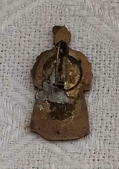 RUSSIA WOMEN'S NATIONAL COSTUME SOUVENIR BADGE ENAMEL BADGE with price 5.00 BGN | € 2.56 RUSSIA WOMEN'S NATIONAL COSTUME SOUVENIR BADGE ENAMEL BADGE with price 5.00 BGN | € 2.56