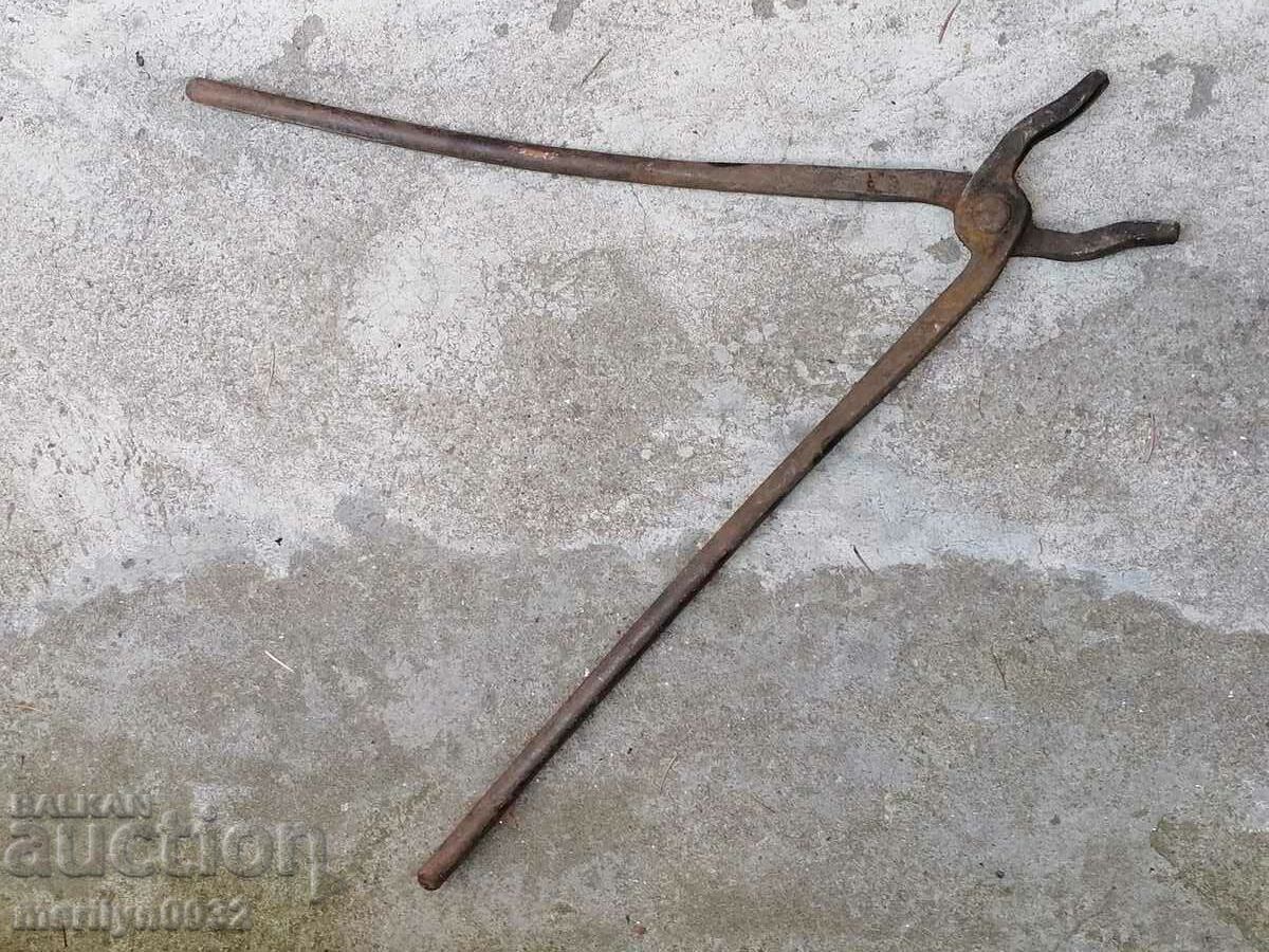 Old forging pliers, wrought iron, a keradene tool - 6 Old forging pliers, wrought iron, a keradene tool - 6
