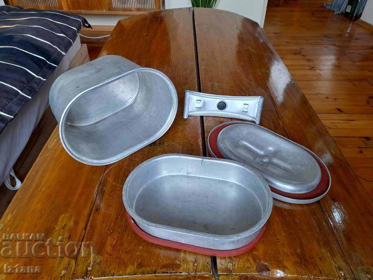 Old aluminum box - 6 Old aluminum box - 6