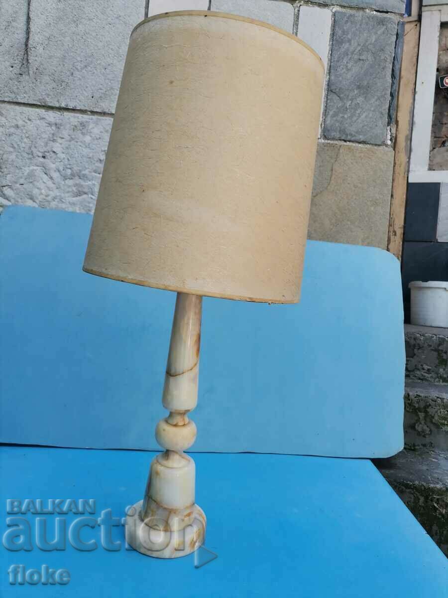 Επιτραπέζιο φωτιστικό - παλιό με τιμή 45.00 BGN | € 23.01