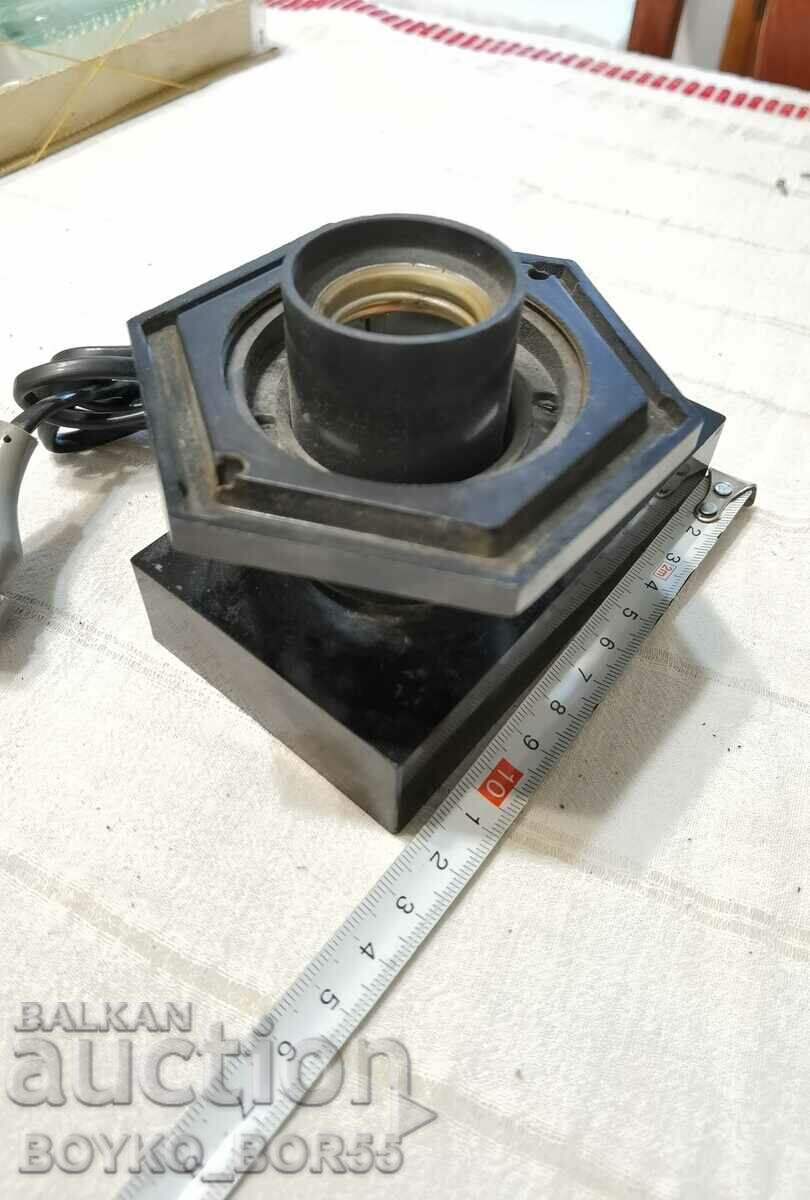 Λάμπα βακελίτη αρχαίας ρωσικής σοσιαλιστικής ΕΣΣΔ 1984 με τιμή 29.00 BGN | € 14.83 Λάμπα βακελίτη αρχαίας ρωσικής σοσιαλιστικής ΕΣΣΔ 1984 με τιμή 29.00 BGN | € 14.83