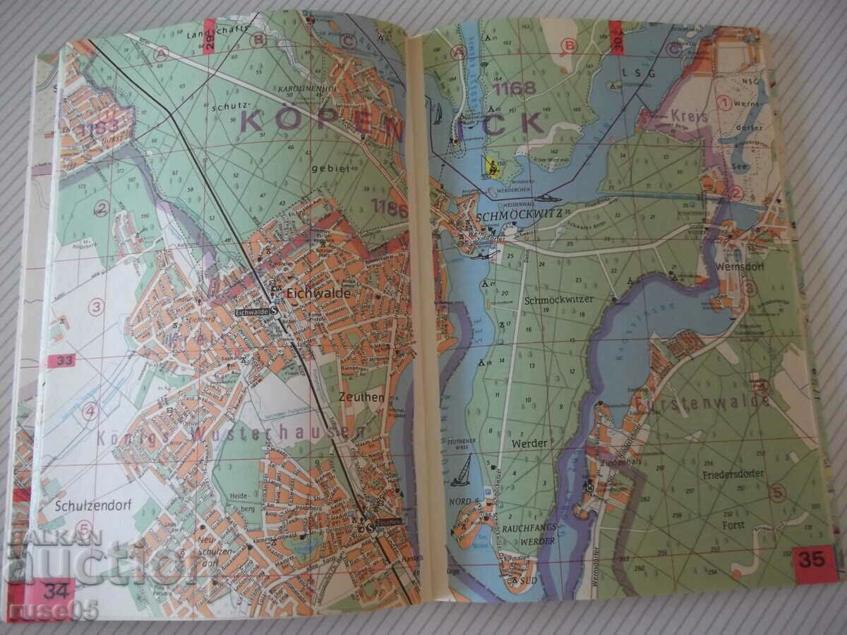 The book "Berlin-Hauptstadt der DDR Buchplan" - 64 pages. - 5 The book "Berlin-Hauptstadt der DDR Buchplan" - 64 pages. - 5