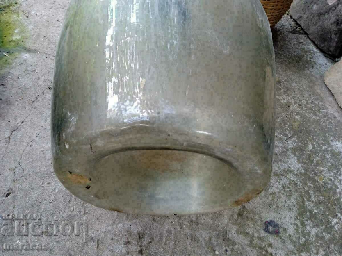 Old jars and damajani - 5 Old jars and damajani - 5