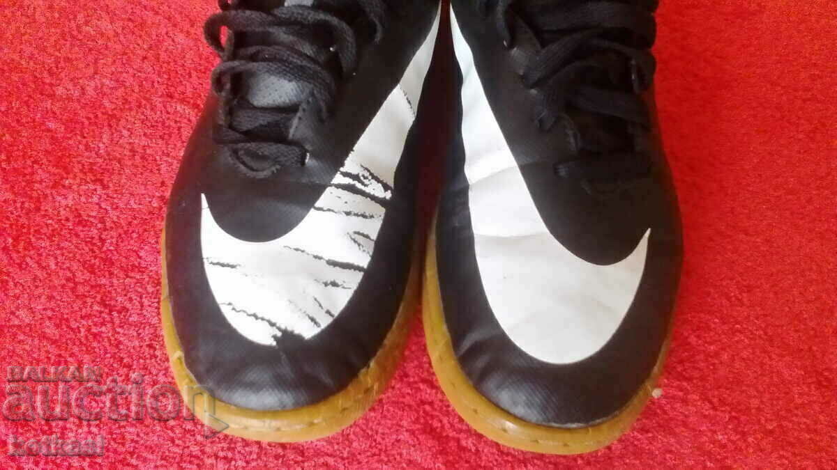 Men's Sport shoes sneakers number 45 Nike NIKE with price 21.00 BGN | € 10.74