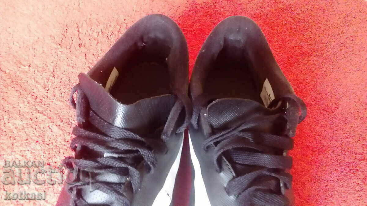 Auction  Men's Sport shoes sneakers number 45 Nike NIKE