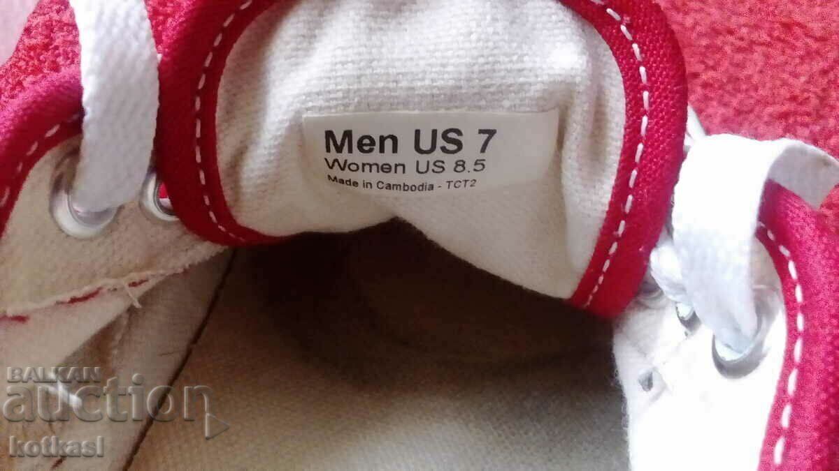 VANS Sport shoes - 7 VANS Sport shoes - 7