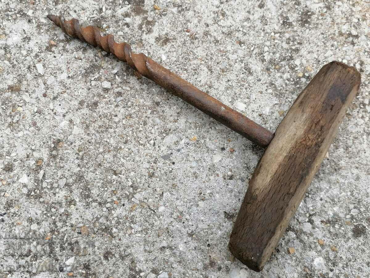 Old carpenter's drill, drill, tool, wrought iron - 6 Old carpenter's drill, drill, tool, wrought iron - 6