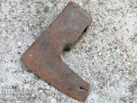 Old sapper ax ax sater wart without sap