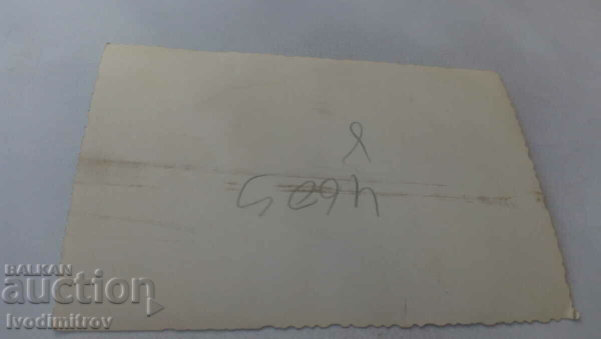 Photo Newlyweds with price 1.45 BGN | € 0.74