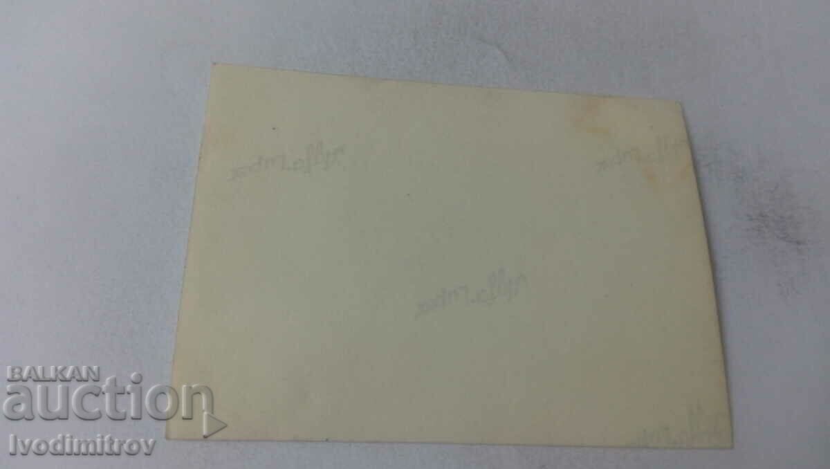 Photo Men women and baby in a retro stroller with price 1.15 BGN | € 0.59 Photo Men women and baby in a retro stroller with price 1.15 BGN | € 0.59