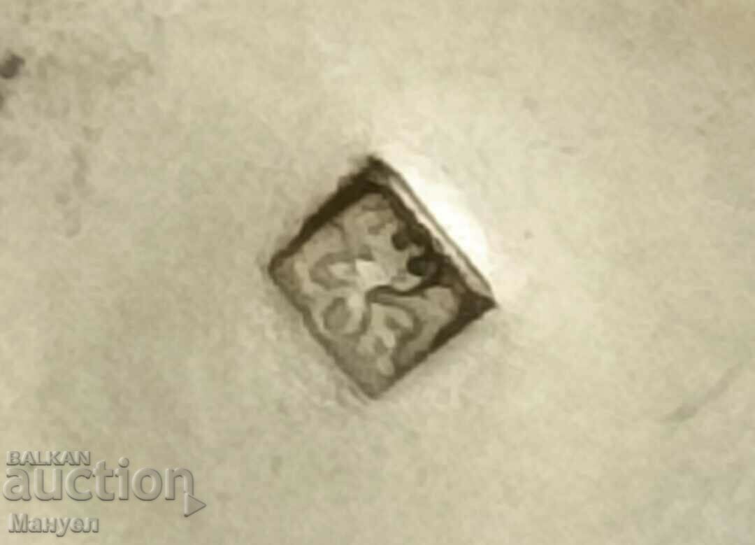 Delivery of Old, beautiful, silver-plated tray.