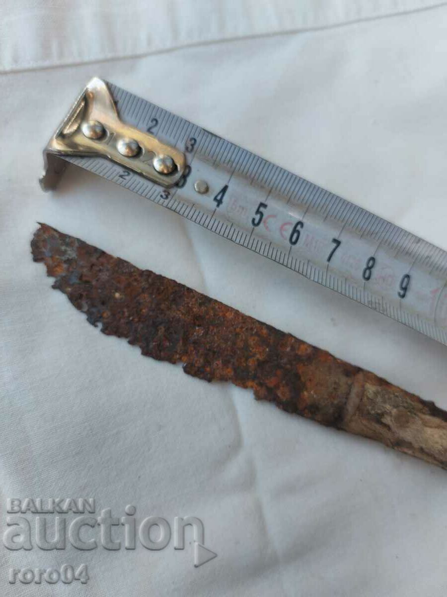 Auction RESIDENCES Auction RESIDENCES