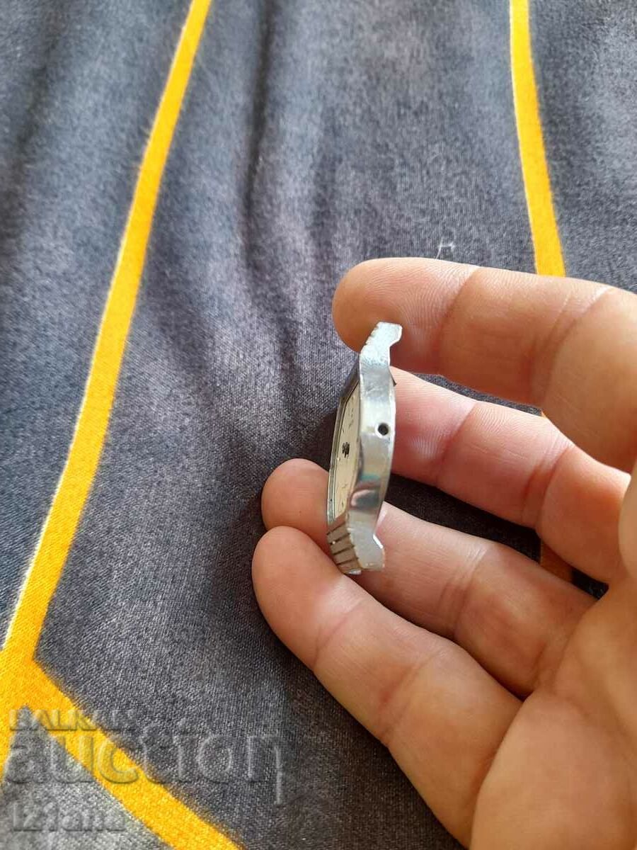 Auction Old Victory Clock Auction Old Victory Clock