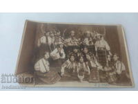 Снимка Момичета с народни носии 1931