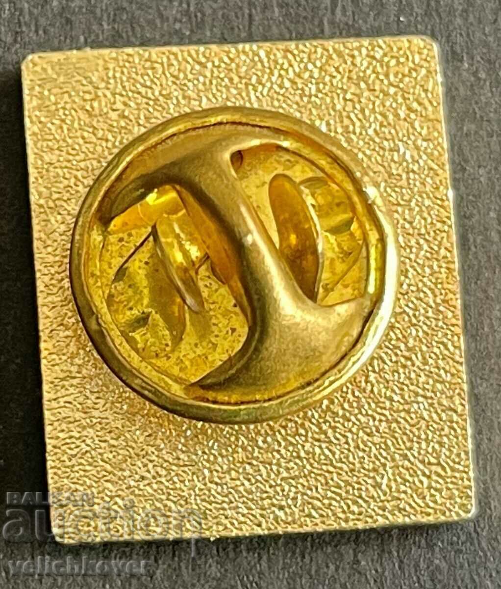 32572 Switzerland sign Olympic Museum Lausanne enamel pin with price 10.00 BGN | € 5.11 32572 Switzerland sign Olympic Museum Lausanne enamel pin with price 10.00 BGN | € 5.11