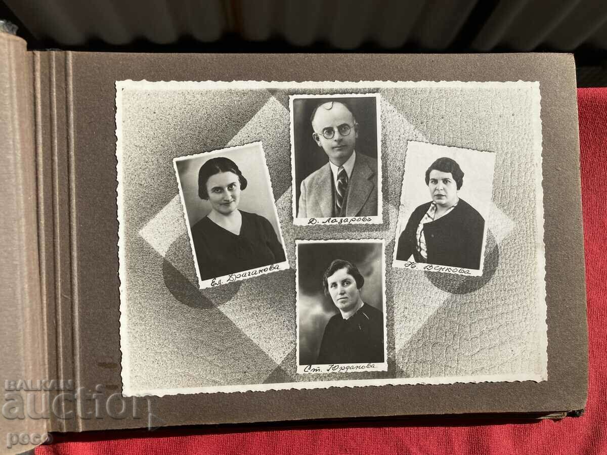 Auction Veliko Tarnovo Girls' High School 1937-38 Graduating students Auction Veliko Tarnovo Girls' High School 1937-38 Graduating students