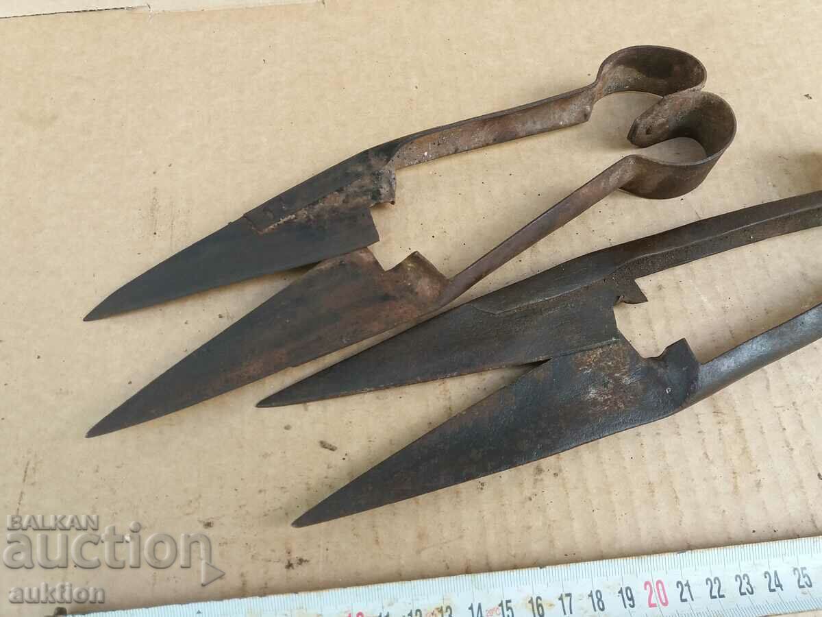 SET OF 2 FORGED SHEEP SHEARS - 5 SET OF 2 FORGED SHEEP SHEARS - 5