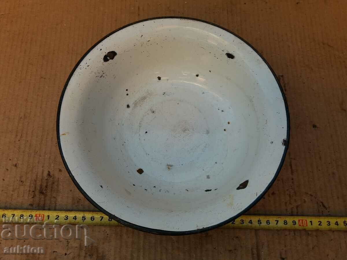 Auction ENAMELED METAL BASE, SMALL BOTTLE WITH MARKING Auction ENAMELED METAL BASE, SMALL BOTTLE WITH MARKING