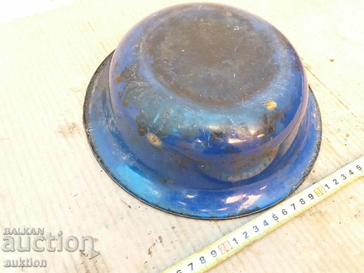 ENAMELED METAL BASE, SMALL BOTTLE WITH MARKING - 7 ENAMELED METAL BASE, SMALL BOTTLE WITH MARKING - 7