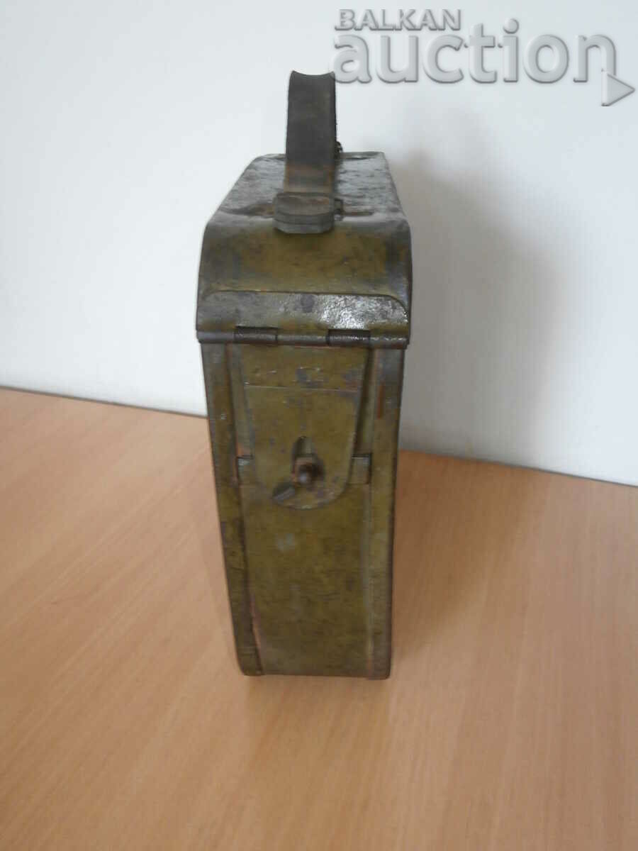 box for machine gun box chest for maxim PKT TOKAREV with price 41.00 BGN | € 20.96 box for machine gun box chest for maxim PKT TOKAREV with price 41.00 BGN | € 20.96