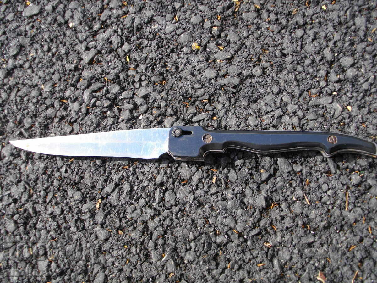 COLLECTOR'S AUTOMATIC KNIFE LEG with price 70.00 BGN | € 35.79 COLLECTOR'S AUTOMATIC KNIFE LEG with price 70.00 BGN | € 35.79