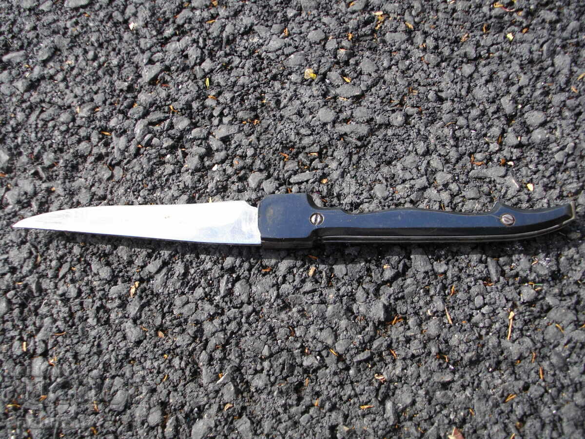 Delivery of COLLECTOR'S AUTOMATIC KNIFE LEG Delivery of COLLECTOR'S AUTOMATIC KNIFE LEG