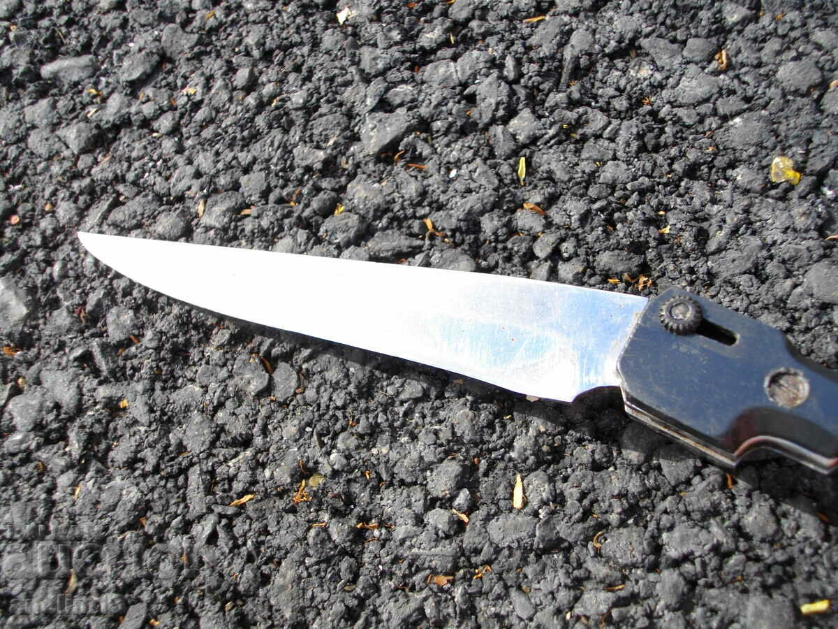 COLLECTOR'S AUTOMATIC KNIFE LEG - 5 COLLECTOR'S AUTOMATIC KNIFE LEG - 5