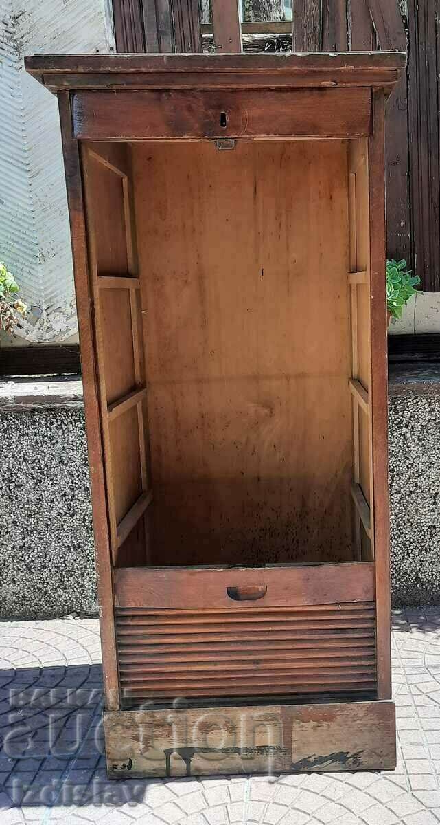 Old wooden office cabinet with price 50.00 BGN | € 25.56 Old wooden office cabinet with price 50.00 BGN | € 25.56