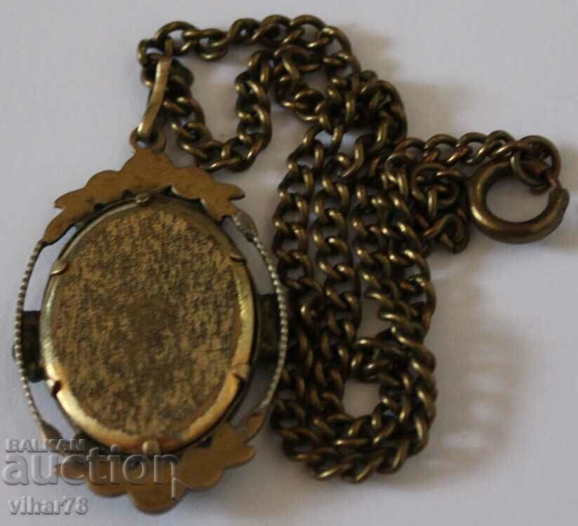 OLD PHOTO LOCKET. - 7 OLD PHOTO LOCKET. - 7