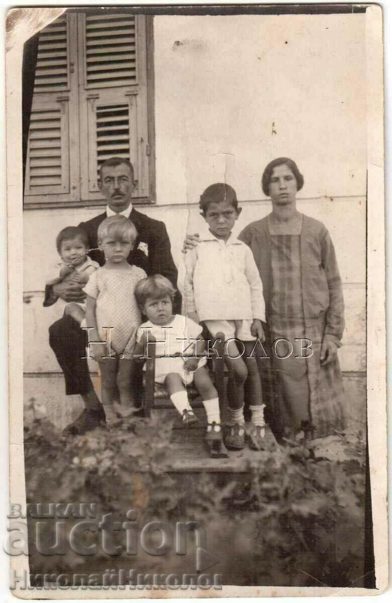 OLD PHOTO FAMILY GREECE GREEK TEXT B593