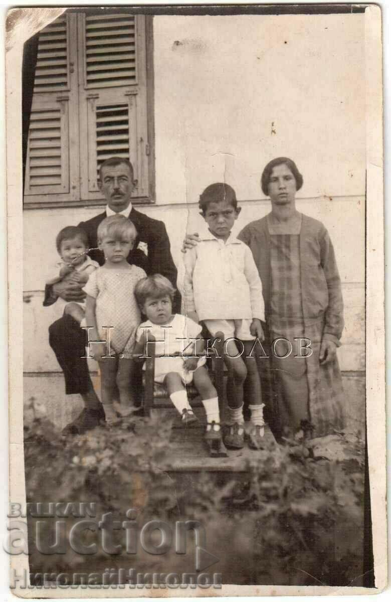 FOTO VECHE FAMILIE GRECIA TEXT GREC B593