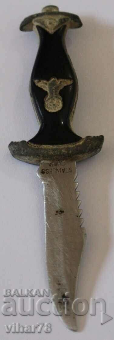 OLD SMALL REPLICA KNIFE - 5