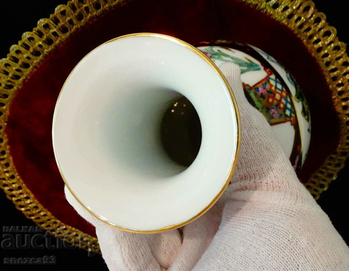 Chinese vase, hand decorated, gold - 6 Chinese vase, hand decorated, gold - 6