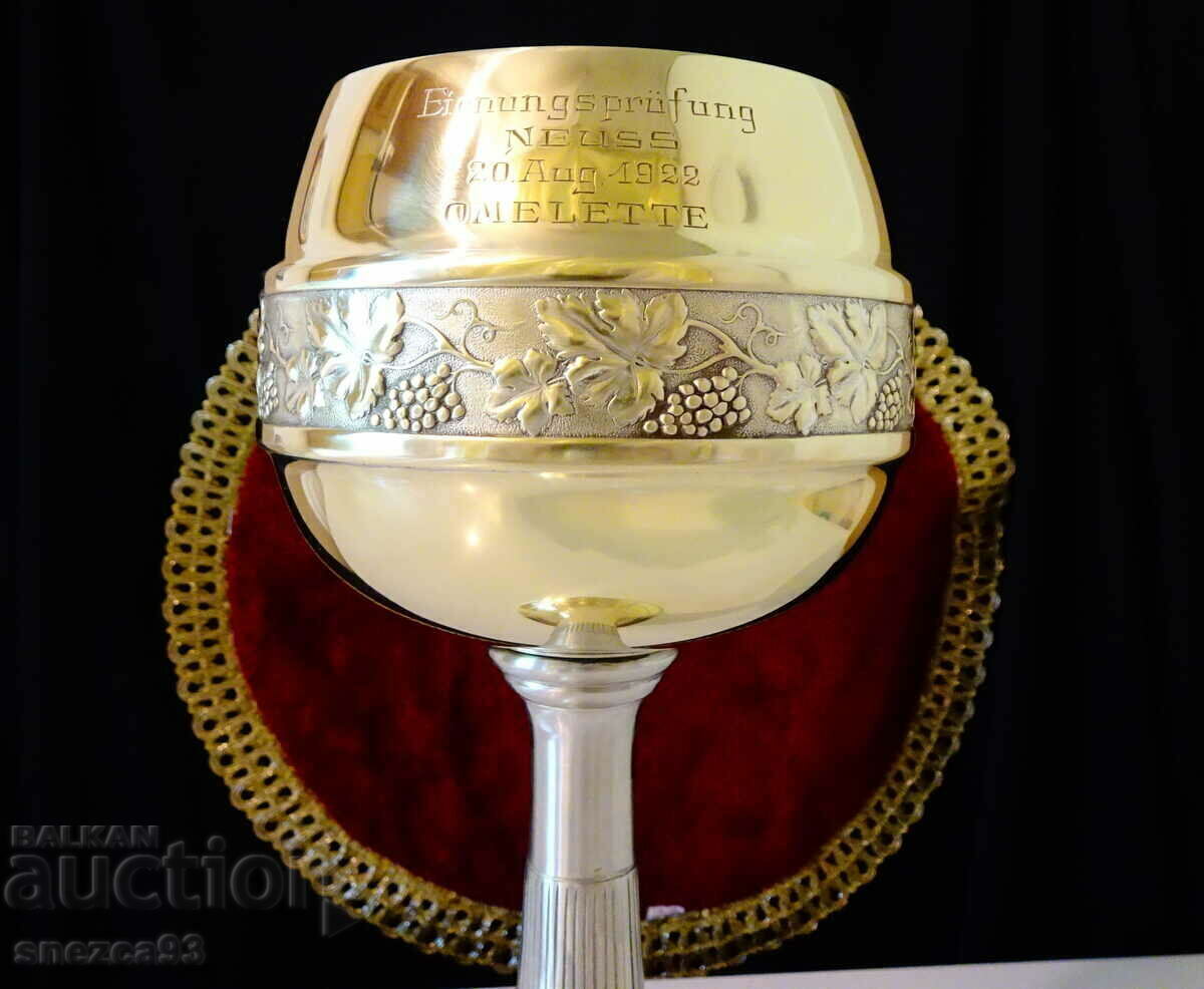 Royal bronze goblet, wine glass 500 ml., vines, grapes with price 199.00 BGN | € 101.75