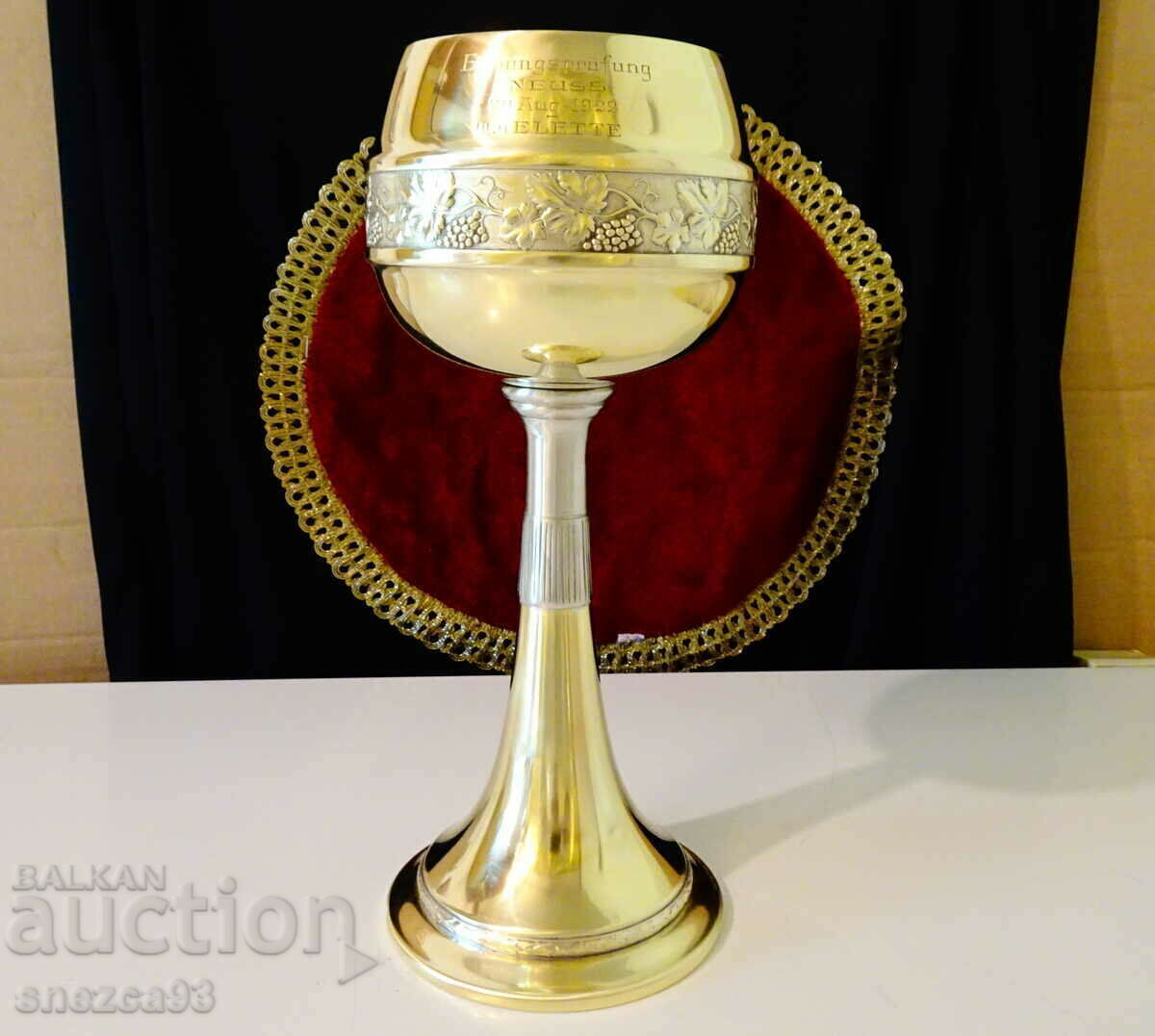 Royal bronze goblet, wine glass 500 ml., vines, grapes