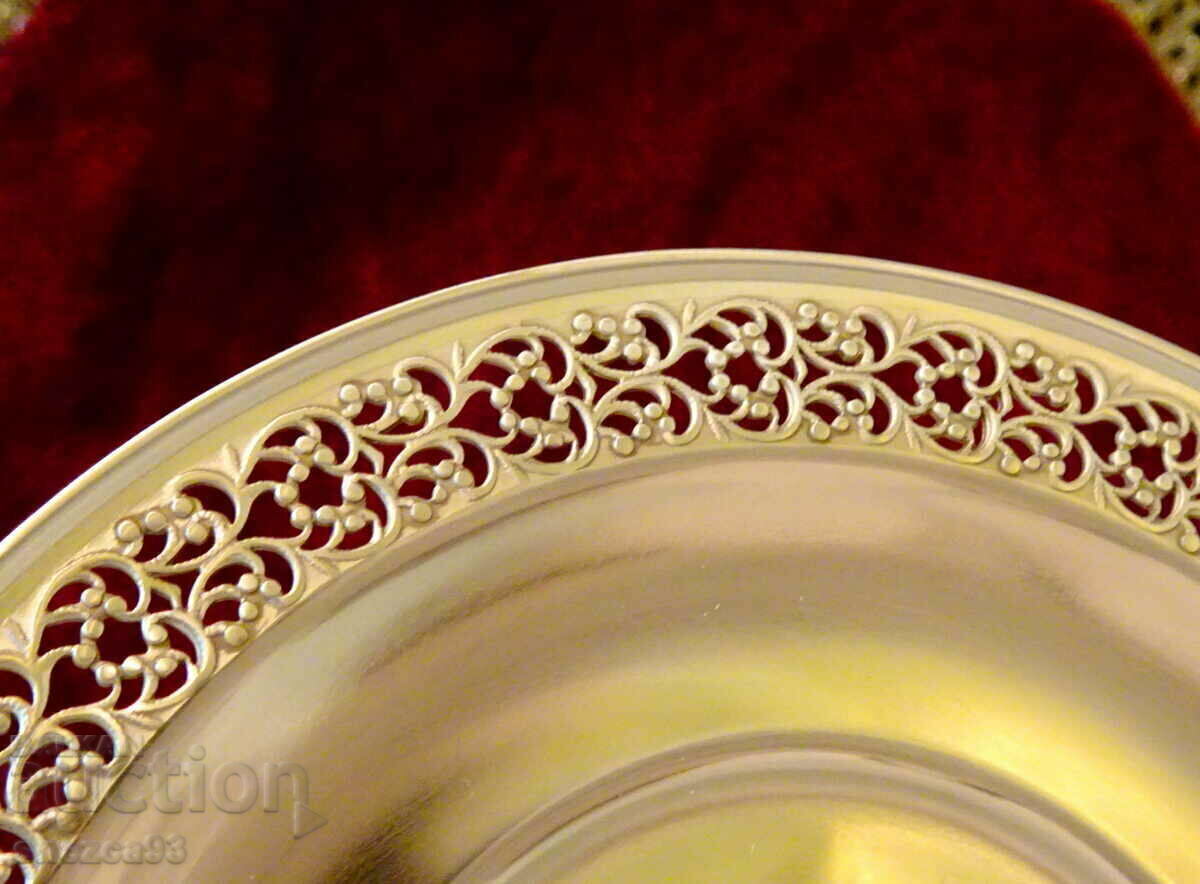 Unique bronze plate with filigree, gilding with price 12.00 BGN | € 6.14 Unique bronze plate with filigree, gilding with price 12.00 BGN | € 6.14